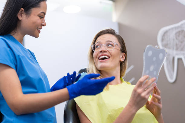 Best Dental Bonding  in Clinton, IL